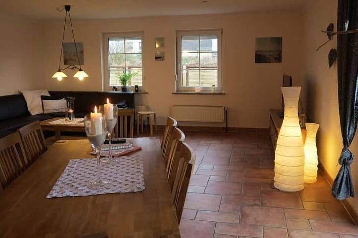 Ferienhaus für 12 Personen, mit Balkon und Garten - 1
