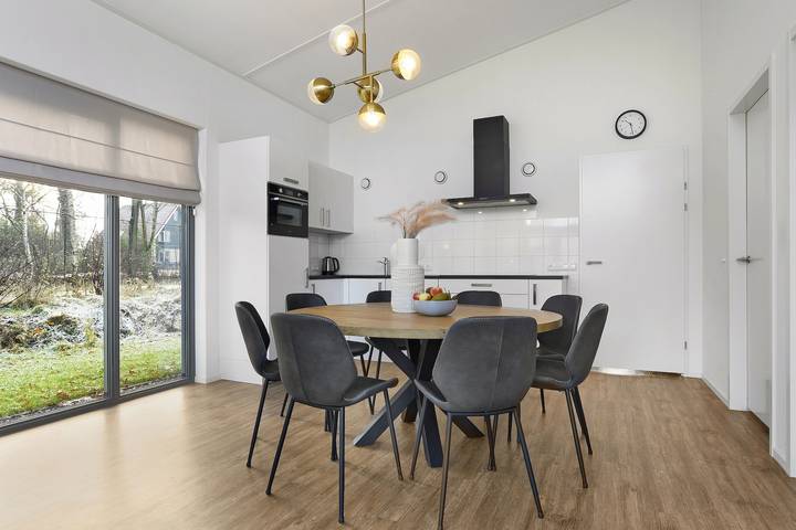 Ferienhaus für 8 Personen, mit Terrasse und Balkon/Terrasse in Hoge Hexel - 4