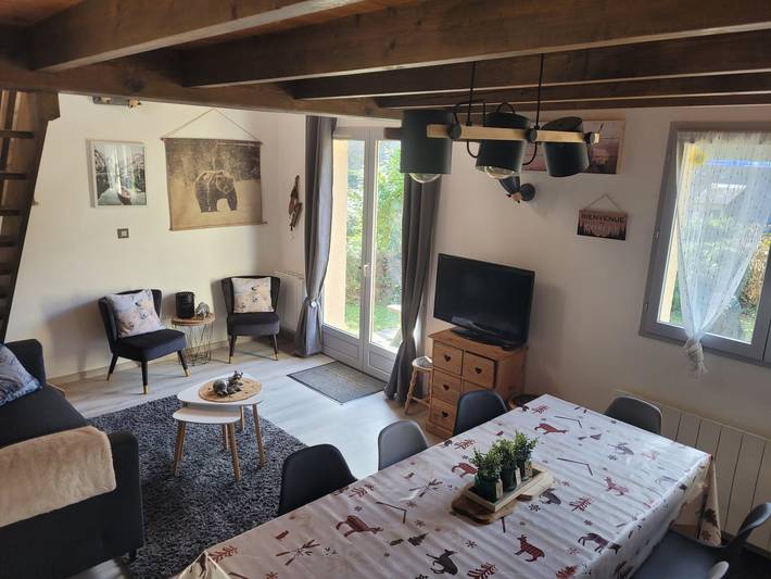 Chalet pour 6 personnes, avec terrasse et jardin