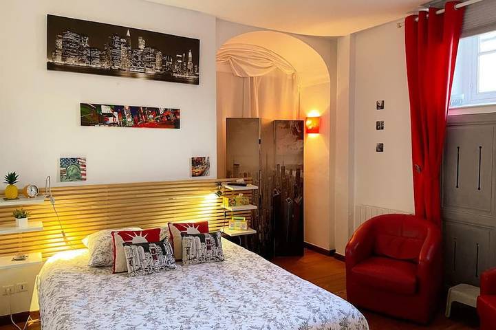 Charmantes Schloss-Ferienhaus mit Wlan und Terrasse in Sologne in Salbris, Sologne