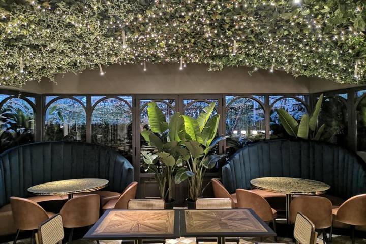Hotel für 2 Personen, mit Terrasse und Garten sowie Kinderpool und Pool