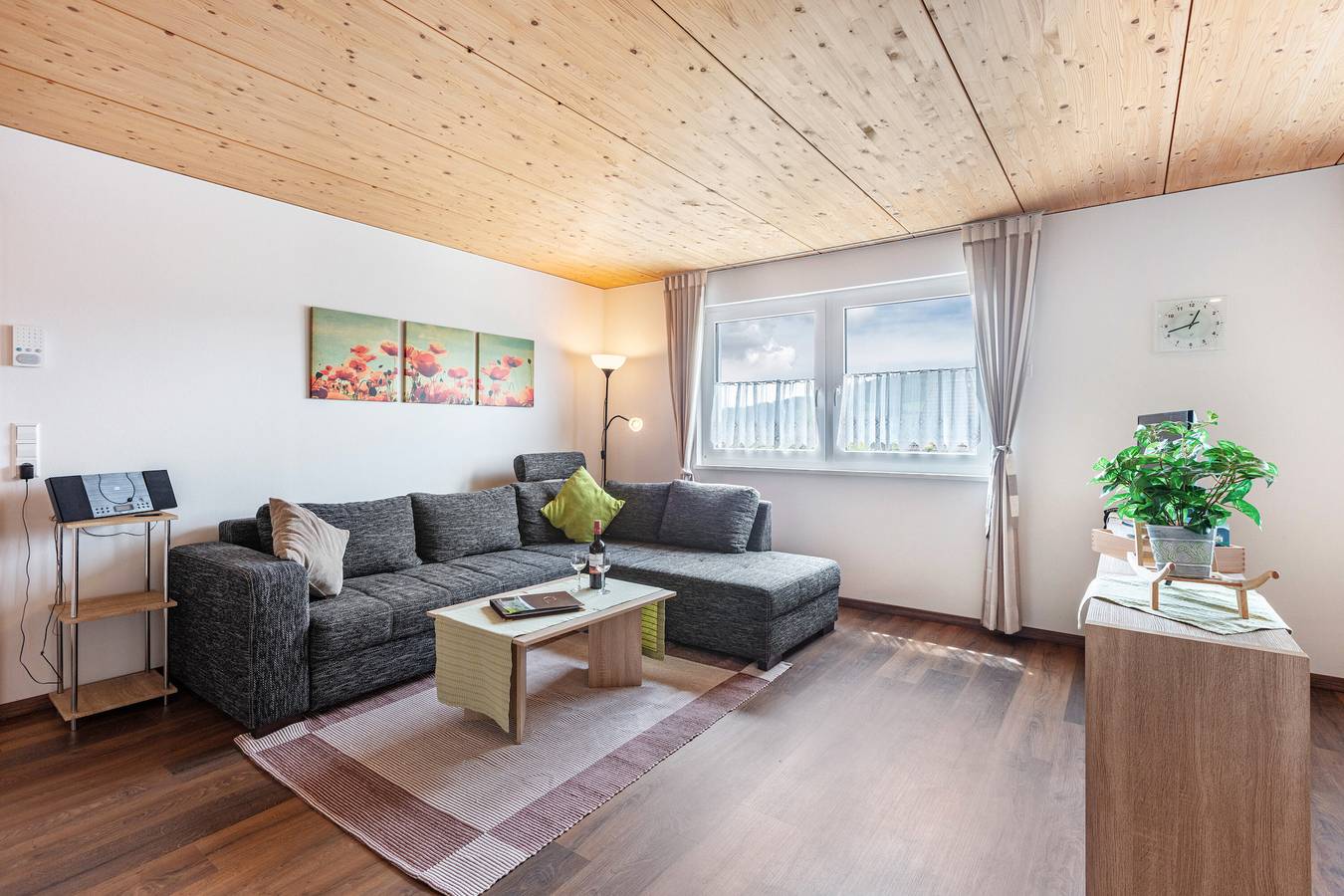 Ganze Wohnung, Apartment 'Hochtalblick - Fewo Oren' mit Bergblick, privater Terrasse und Wlan in Bernau im Schwarzwald, Südschwarzwald