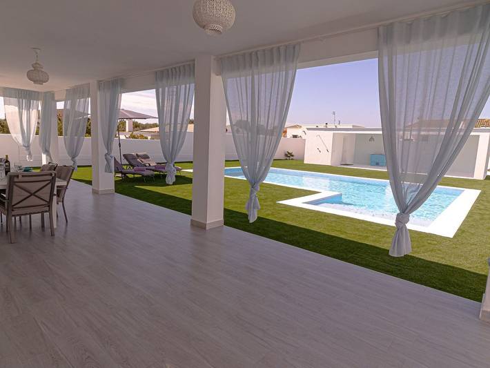 Casa rural para 8 personas, con piscina y terraza, Se admiten mascotas en Marchena - 3