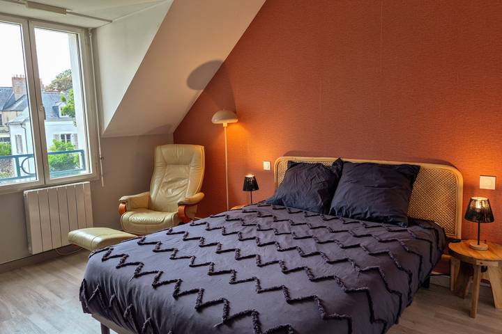 Gîte pour 4 personnes, avec balcon, adapté aux familles à Laval - 4