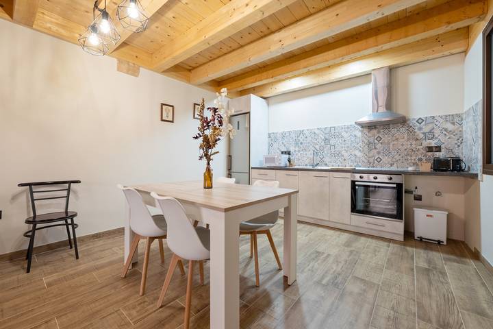 Chalet para 8 personas, con balcón, Se admiten mascotas en Aragón - 4