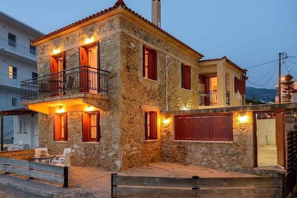Casa vacanza a Avia (Grecia) a partire da 160€ a notte