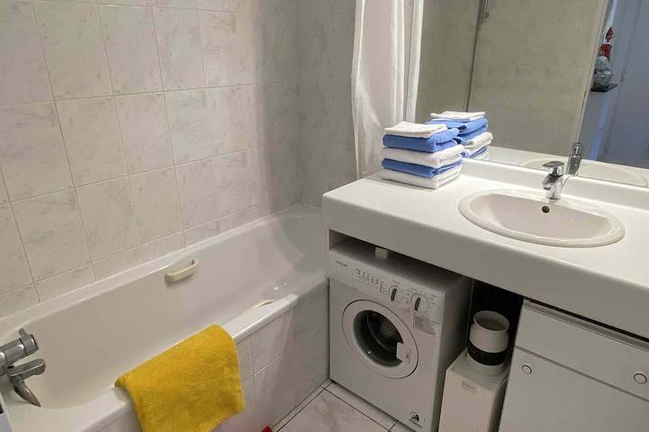 Gîte pour 3 personnes, avec jardin et balcon dans Plage Benoît - 3