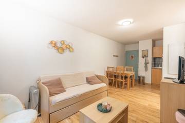 Appartement De Vacances pour 4 Personnes dans Luchon-Superbagnères, Bagnères-de-Luchon, Photo 3
