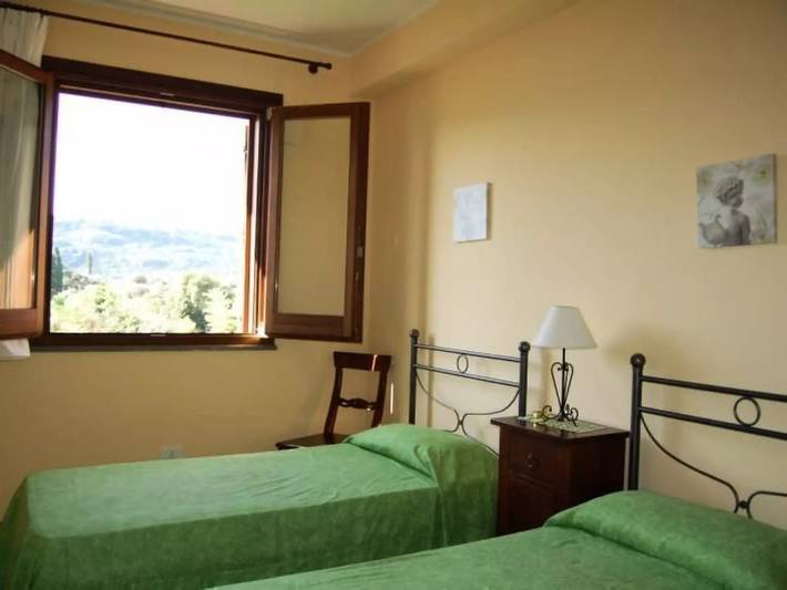 Gîte pour 5 personnes, avec jardin et piscine à Acireale - 3