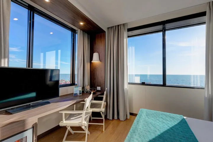 Hotel para 2 personas, con jardín - 1