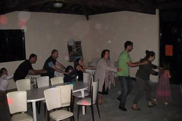 Camping pour 6 Personnes dans Thiviers, Périgord Vert, Photo 3