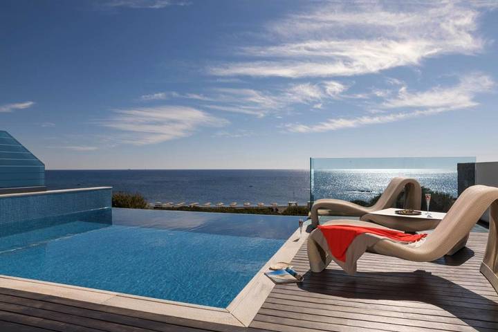 Hôtel pour 3 personnes, avec sauna et vue ainsi que piscine et jardin