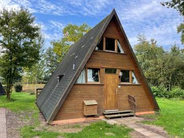 Ferienhaus für 4 Personen, mit Pool und Sauna sowie Terrasse, mit Haustier in Hechthausen