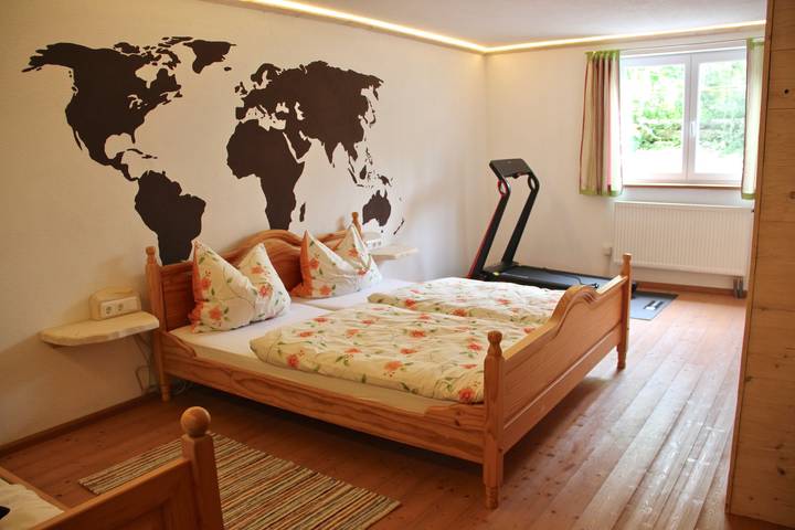 Ferienwohnung für 5 Personen, mit Garten in Saaldorf-Surheim
