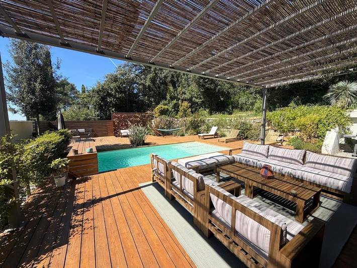 Villa für 8 Personen, mit Pool und Terrasse - 1