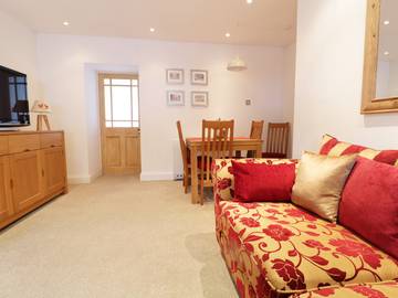 Glamping for 3 People in Tanygrisiau, Gwynedd, Photo 4