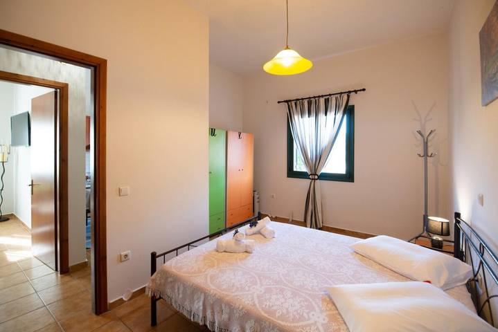 Ferienhaus für 4 Personen, mit Terrasse in Chania und Umgebung