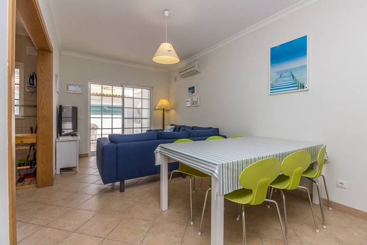 Location de vacances pour 10 personnes, avec terrasse et bassin pour enfant dans Vila Nova de Cacela - 2