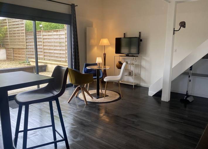 Studio pour 2 personnes, avec jardin dans Seine-et-Marne
