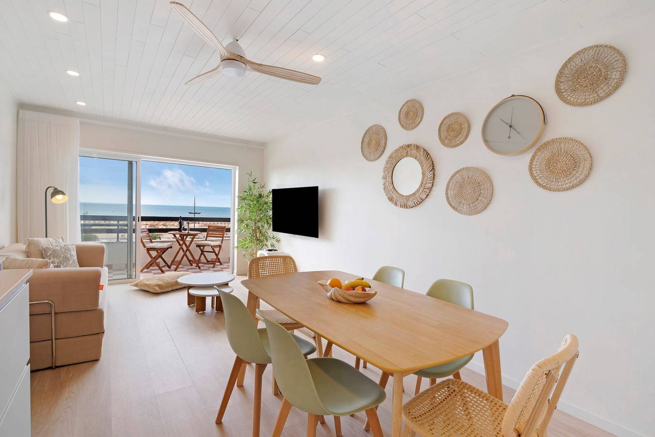 Ganze Wohnung, Apartment 'Mira Mar' mit Meerblick, Balkon und Wlan in Monte Gordo, Faro Distrikt