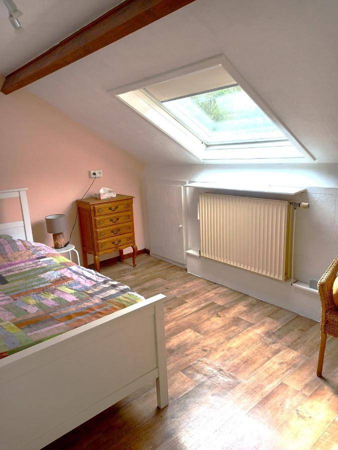 Location de vacances pour 2 personnes, avec jardin et vue à Florenville - 2