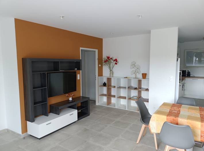 Gîte pour 4 personnes, avec jardin et terrasse