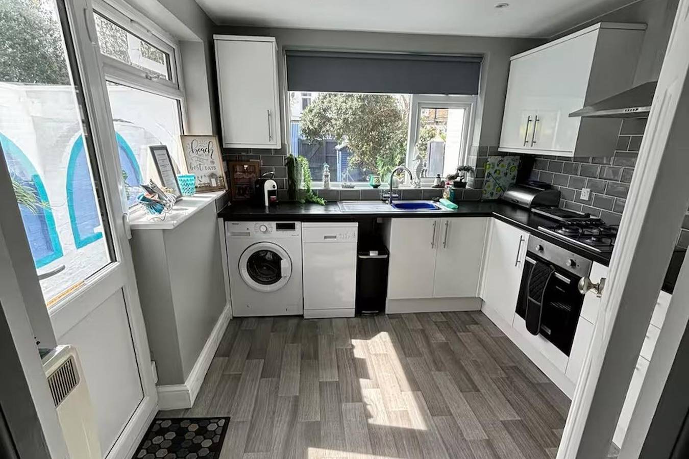 Coastal House opposite beach sleeps 6 Pet friendly in Southend-on-Sea, Este de Inglaterra