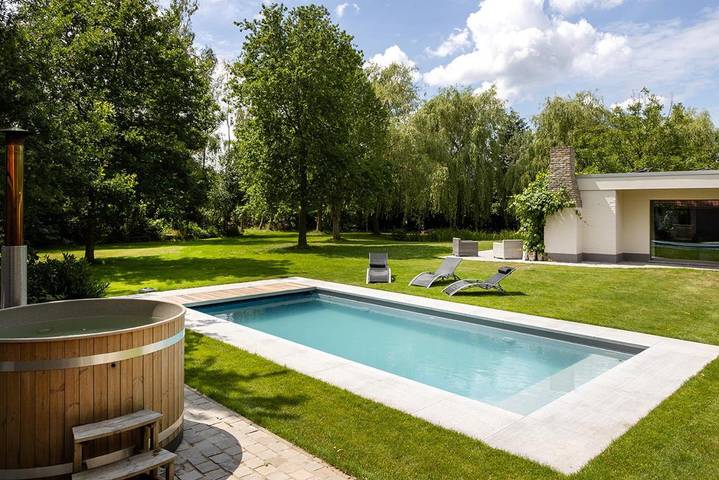Maison de vacances pour 8 personnes, avec sauna et piscine ainsi que jardin et jacuzzi à Oostkamp
