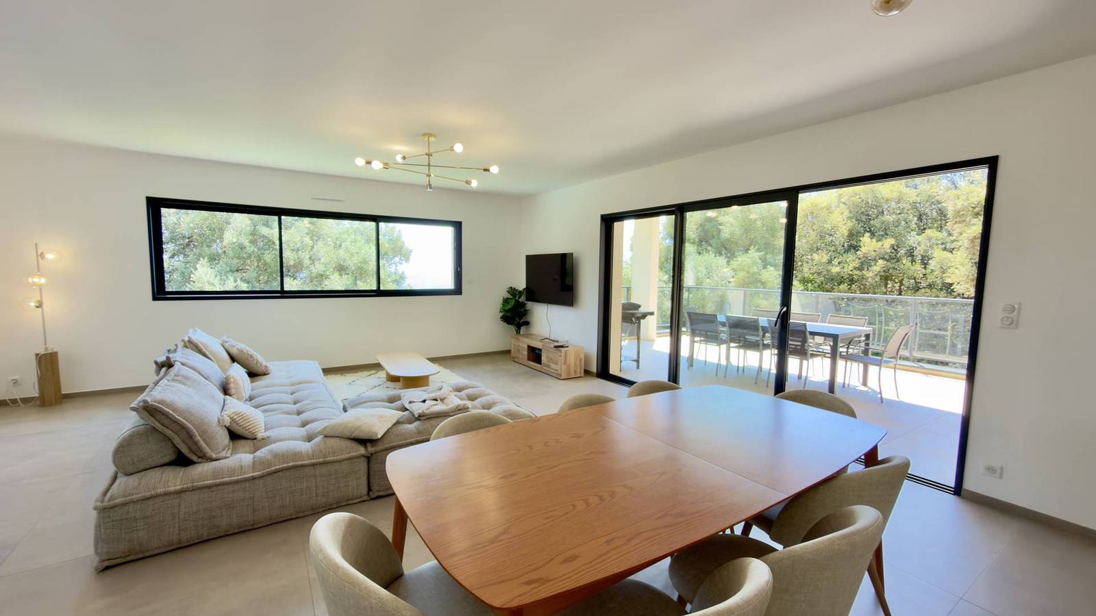 Appartement de vacances entier, Villa d'exception avec piscine -  Hauteurs d'Olmeto in Olmeto, Arrondissement de Sartène