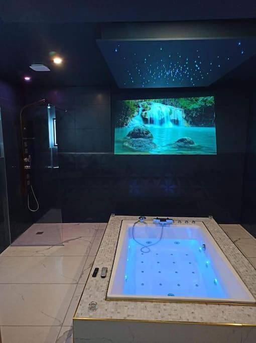 Gîte pour 2 personnes, avec jacuzzi à Déville-lès-Rouen