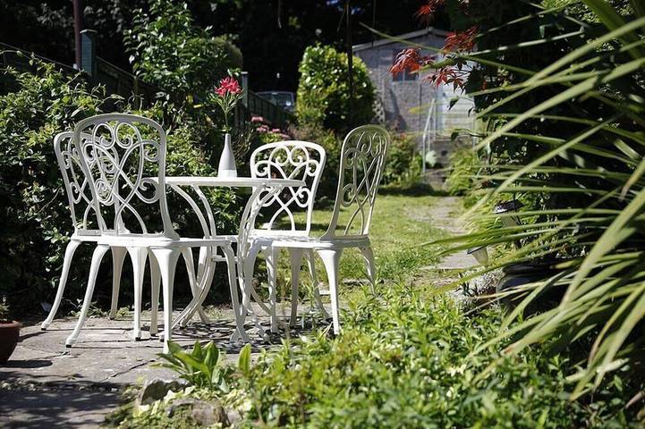 Cottage for 4 people, with garden in Mumbles
