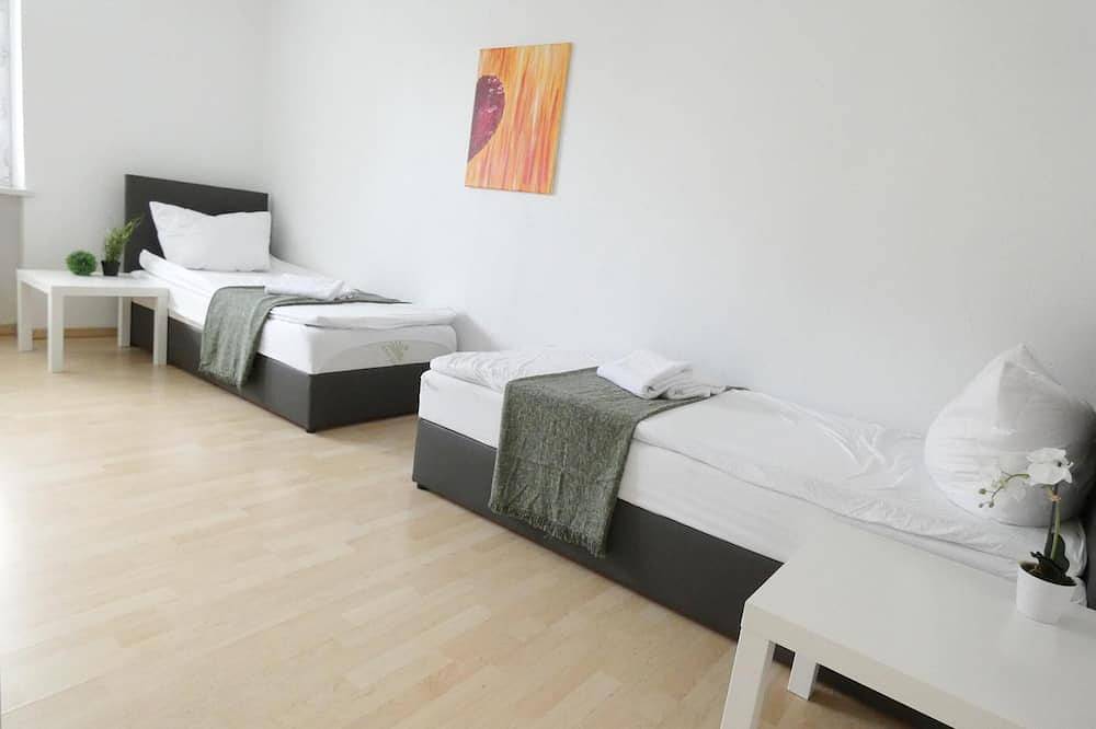Ganze Wohnung, Sunnyhome Ferien und Monteur Wohnung in Weiden in Weiden in der Oberpfalz, Naturpark Nördlicher Oberpfälzer Wald