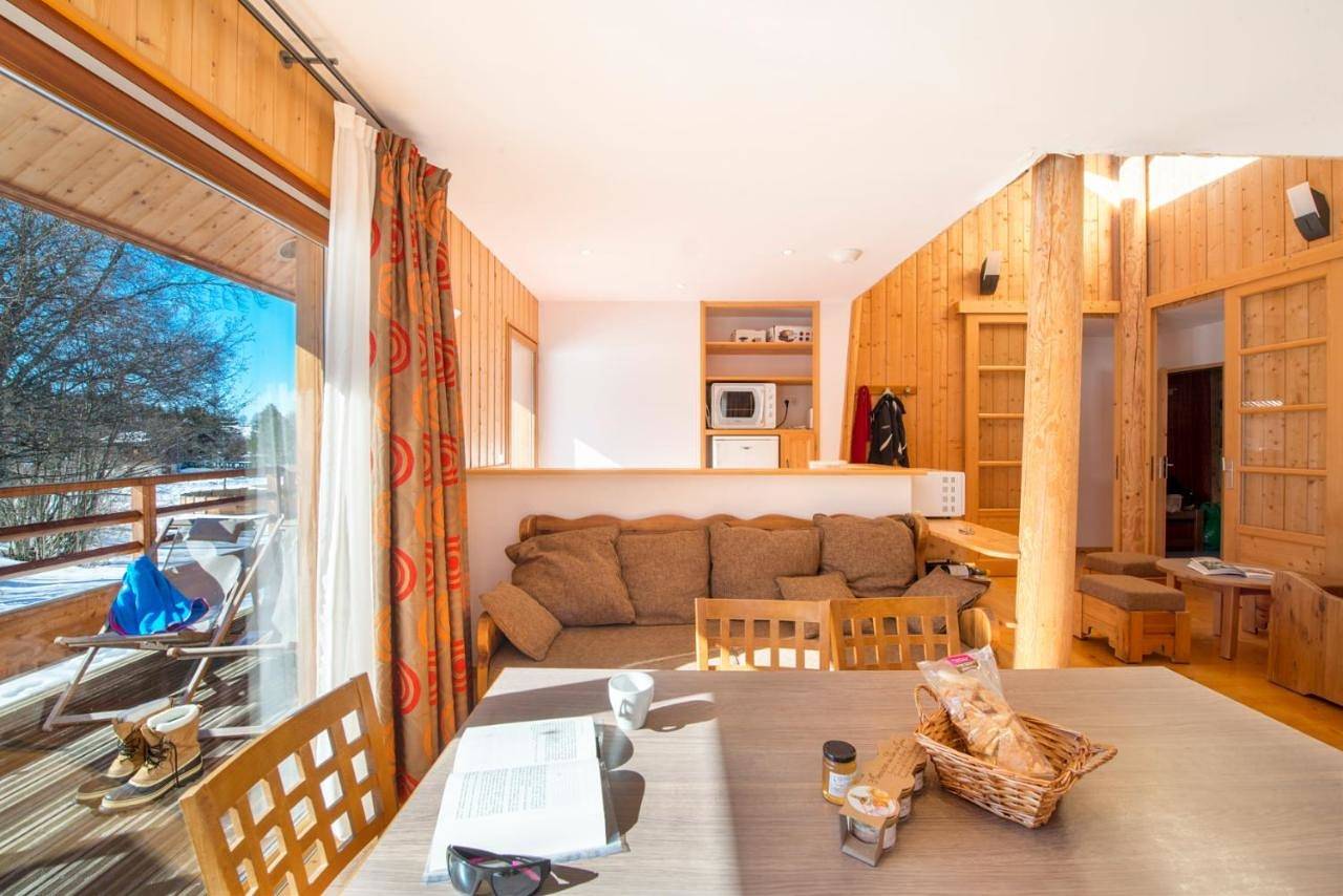 Two-Bedroom Chalet in Cerniébaud, Jura Francais