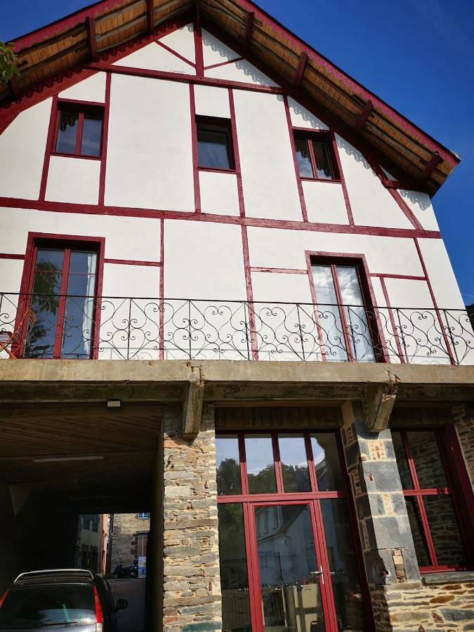 Appartement entier, La Basque - un balcon au coeur de La Gacilly in La Gacilly, Région de Vannes