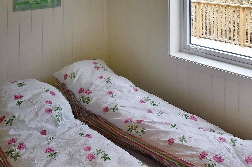 10 person ferie hjemme i Brattvåg in Haram, Nordlige Fjord-Norge