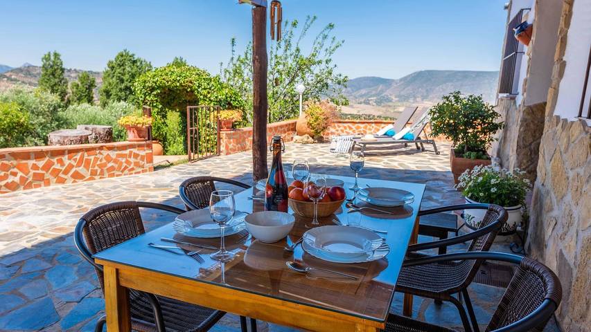 Cortijo del Abuelo El Gastor by Ruralidays in El Gastor, Pueblos Blancos