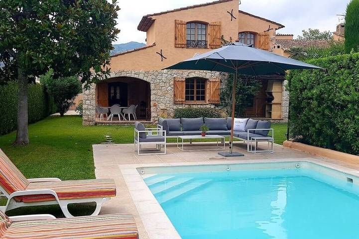 Villa pour 8 personnes, avec Terrasse et Jardin à Mandelieu-la-Napoule
