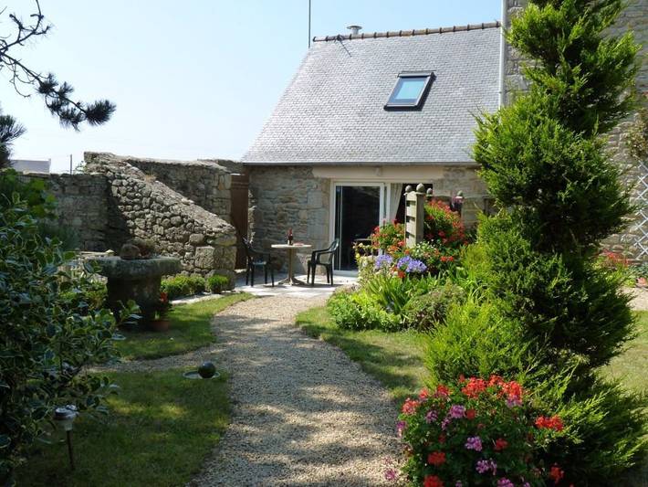 Gîte für 2 Personen, mit Terrasse und Garten