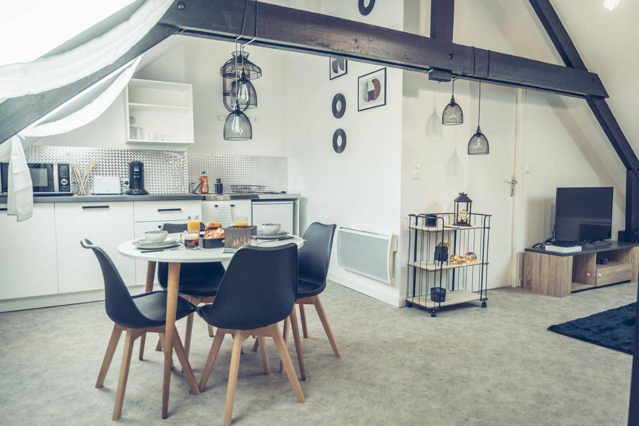 Appartement entier, Le loft superbe studio avec stationnement gratuit in Dunkerque, Côte des dunes de Flandres