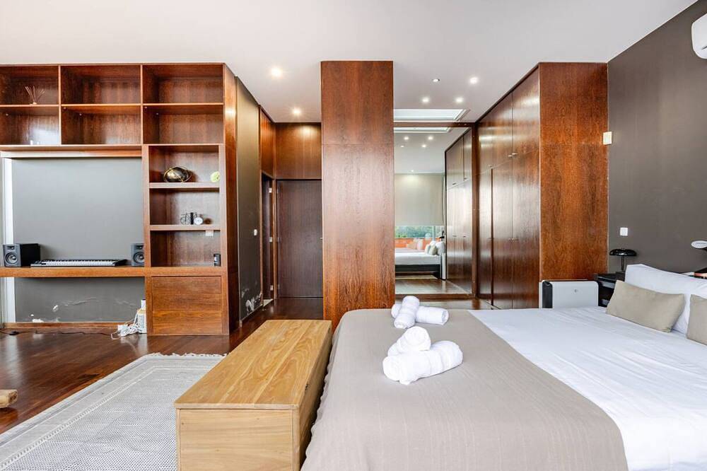 Casa Keam is a peaceful private retreat set in the hills of Santana in Santana, Madeira