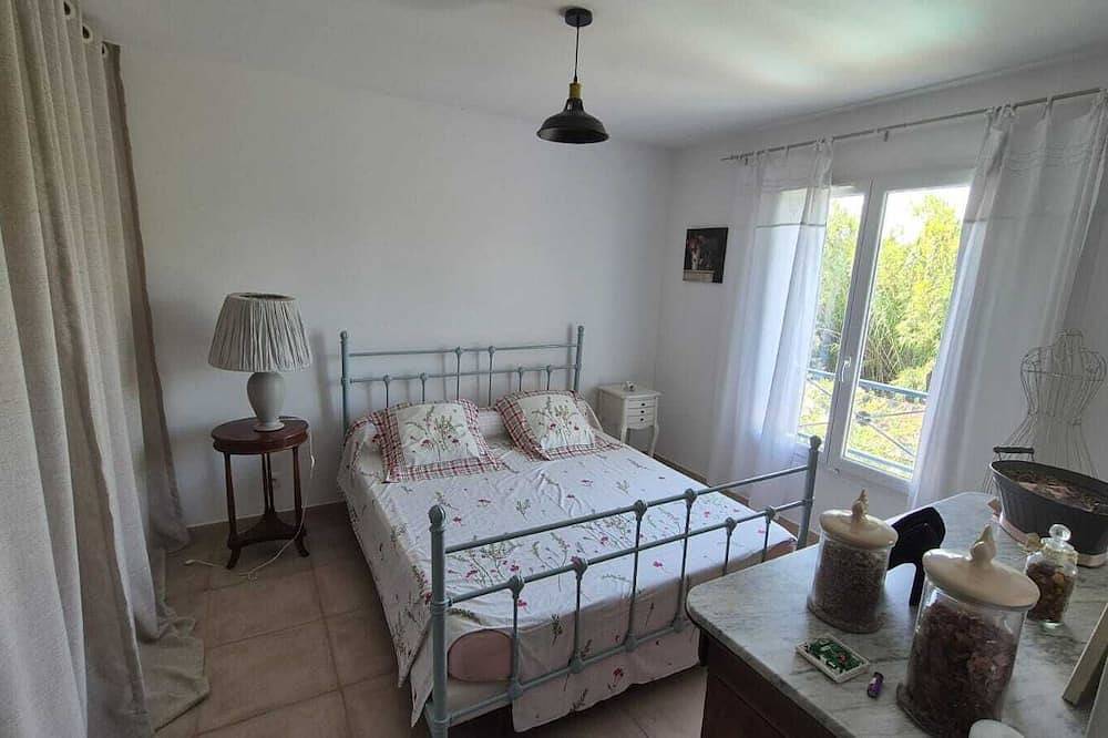 135m2 villa in Provence in Cheval-Blanc, Parc naturel régional du Luberon