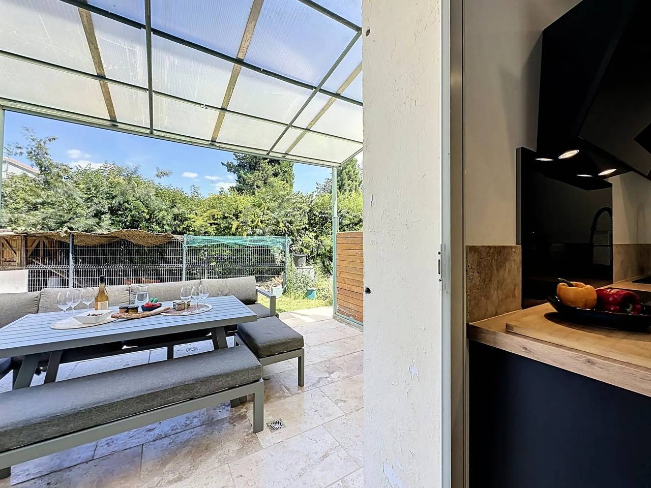 Maison 6 Personnes in Rodilhan, Nimes region