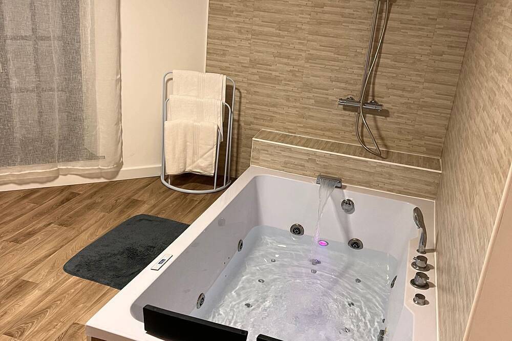 Comfortable room 35m2 in Amiens, Amiens region