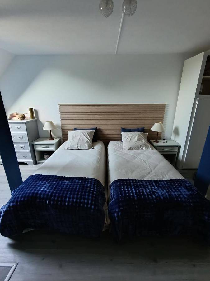 Triple Room with Private Bathroom in Saint-Nazaire, Côte d'Amour