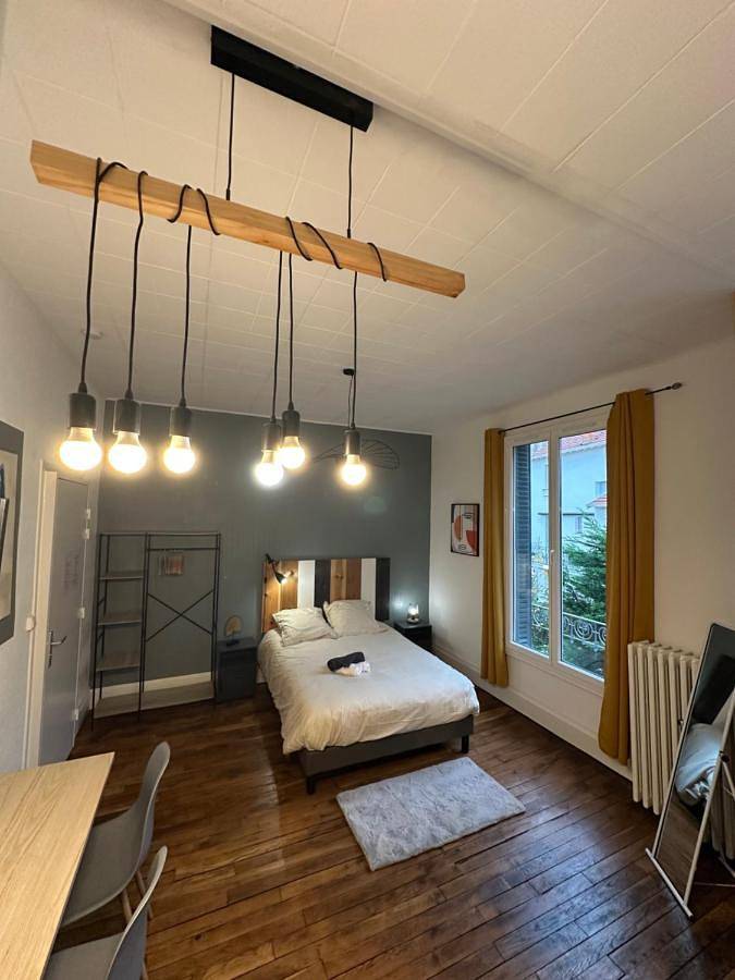 Gîte pour 2 personnes, avec vue et jardin à Vichy - 2