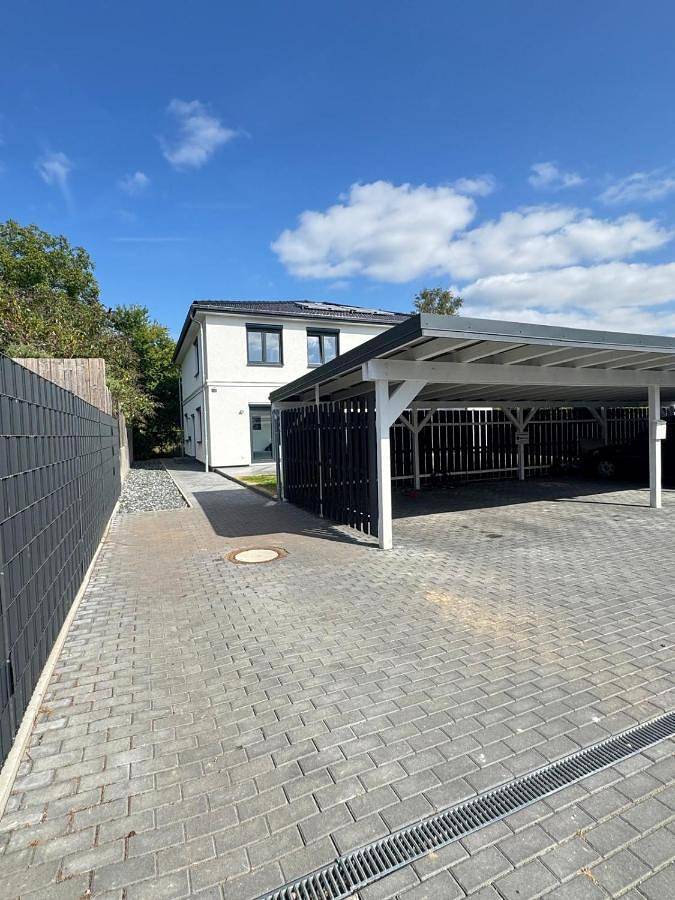 Ferienwohnung für 8 Personen, mit Ausblick und Garten in Ronnenberg