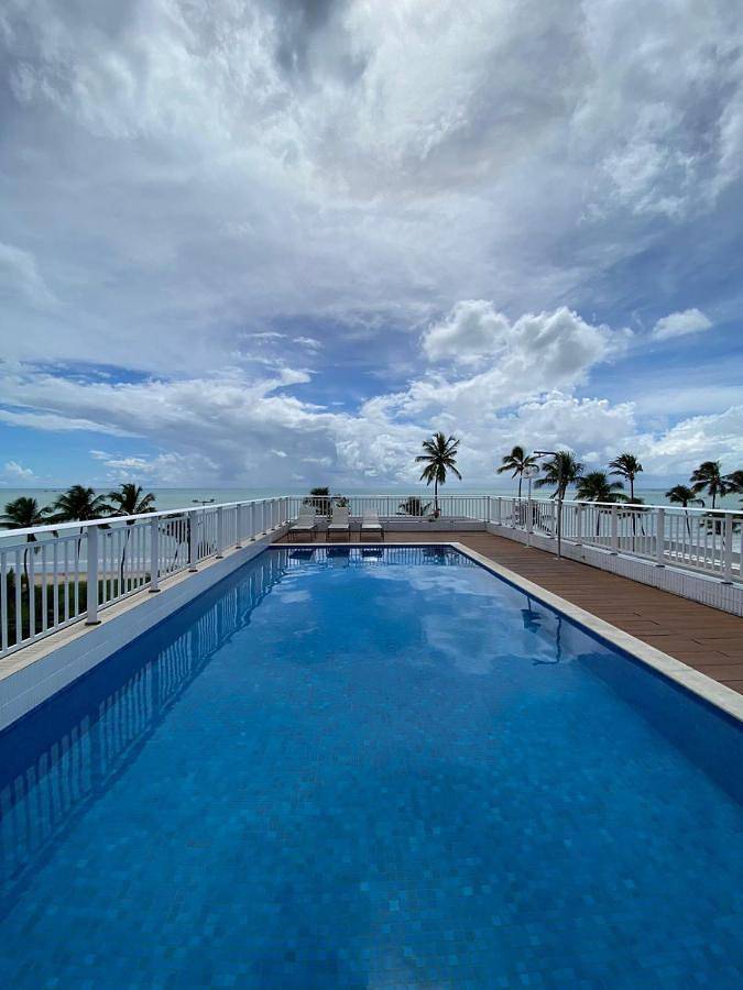 Casas e apartamentos de temporada para 4 pessoas, com piscina e jardim, adaptado a crianças em João Pessoa