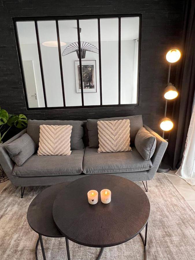 Gîte pour 4 personnes, avec jardin à Décines-Charpieu - 4