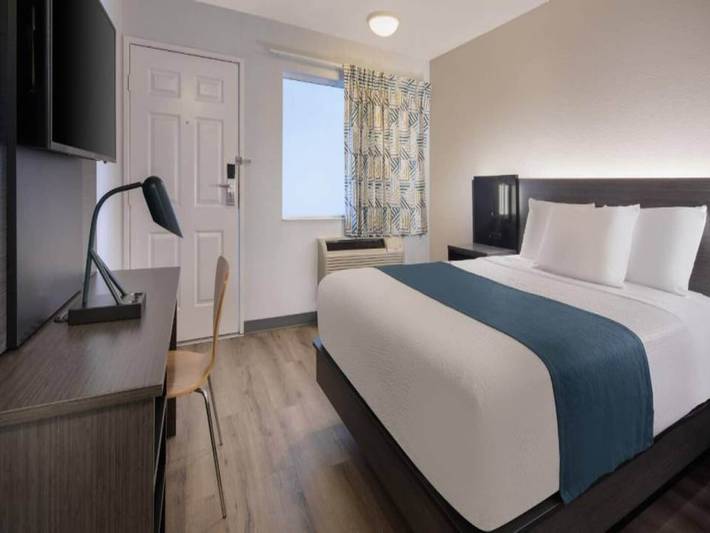 Ganze Wohnung, 1 Queensize-Bett | Nichtraucher in Yolo County