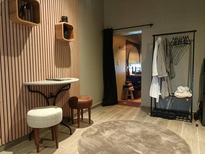 Chambre d’hôte pour 2 personnes, avec vue et jardin dans Allier - 4